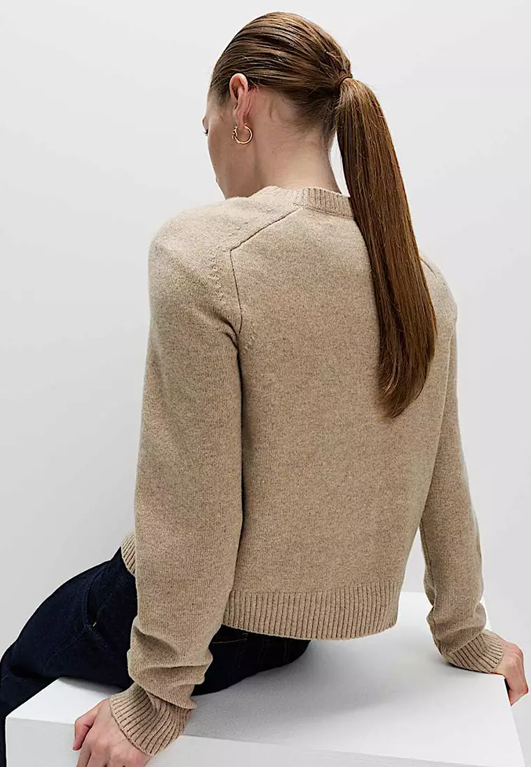 Air-Yarn Crew Neck Button Front Cropped Cardigan