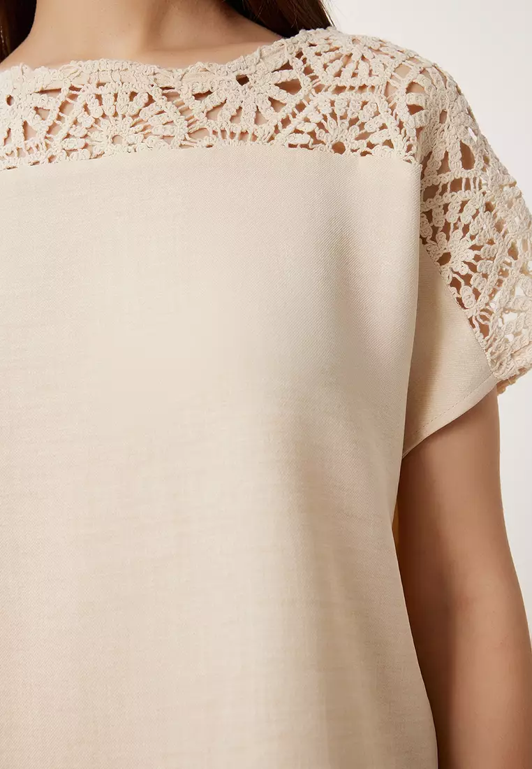 Women's Cream Lace Detailed Woven Blouse Ok00069