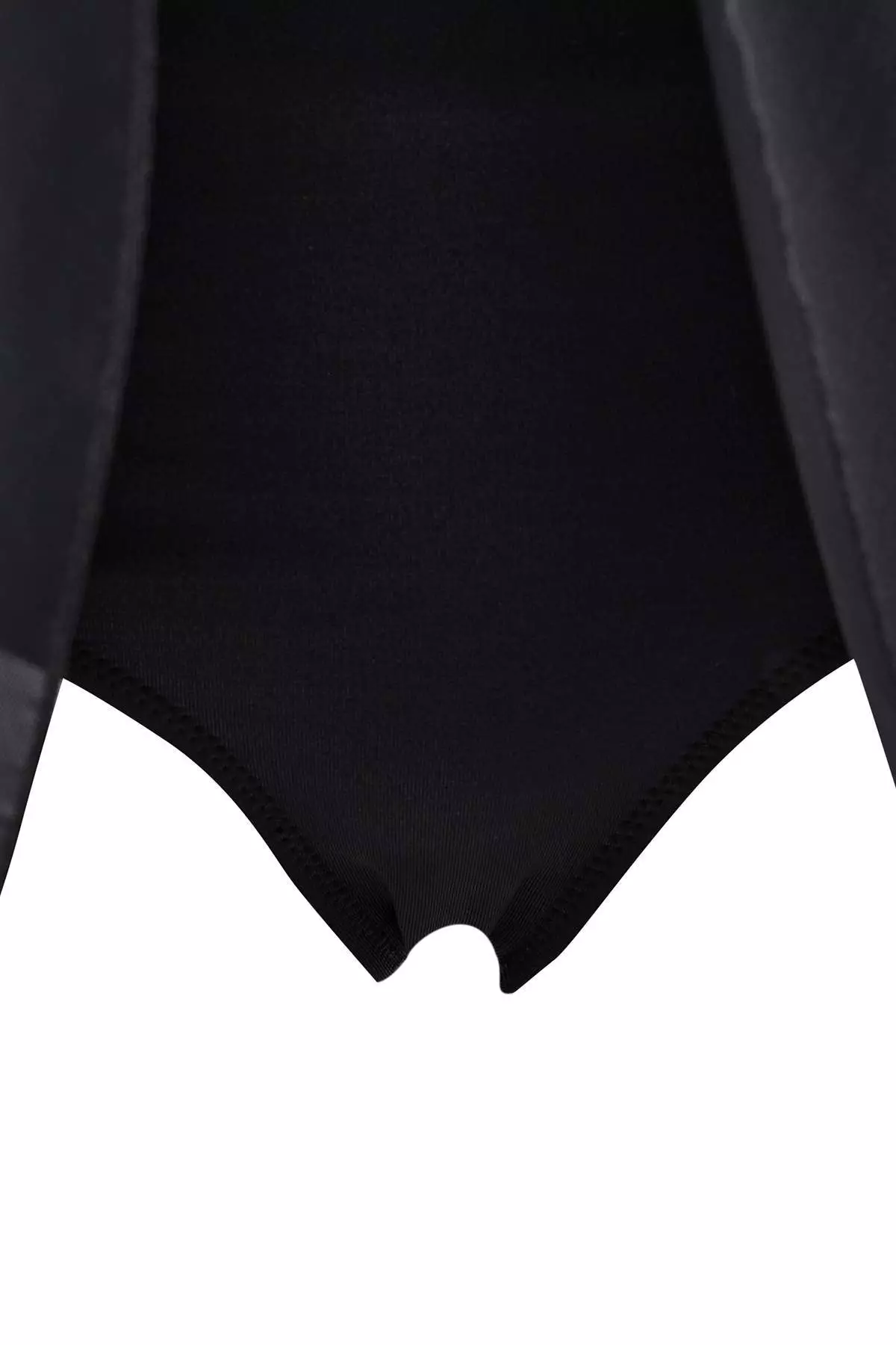 Black Accessory U-Neck Covered Regular Skirt Swimsuit Tbess26Ma25