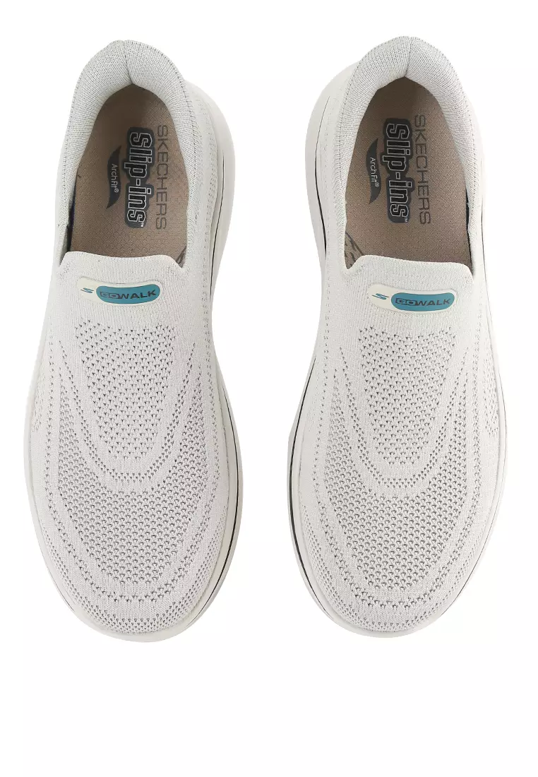 Go Walk Arch Fit N-Joy