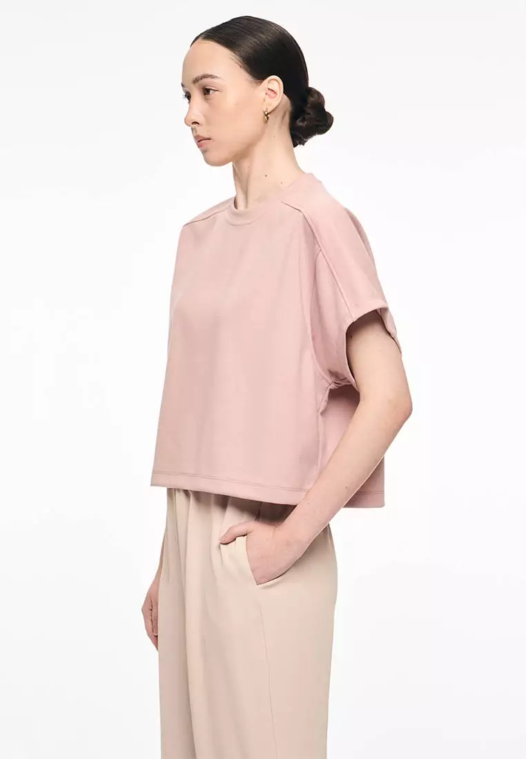 Women's Travel Shoulder Panel Crew T-shirt with Back Yoke Tab