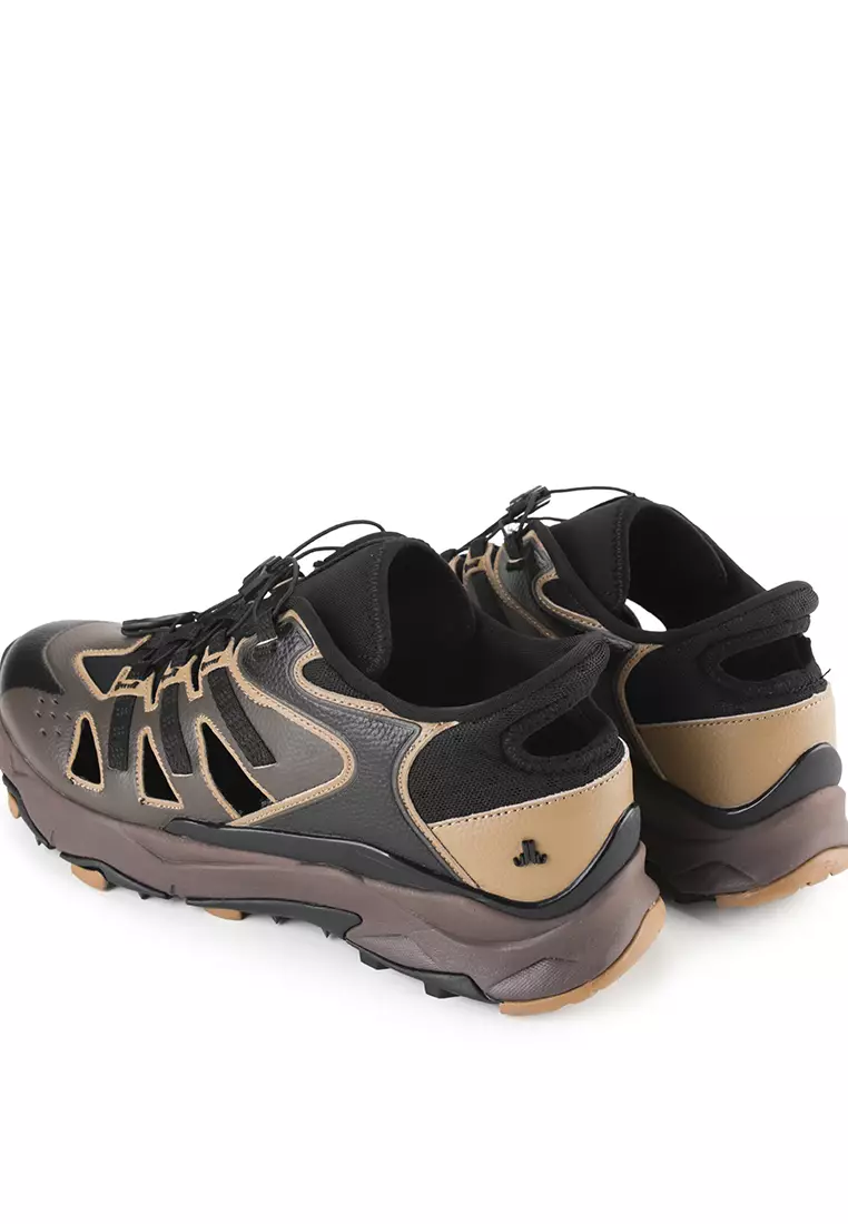 Mount 1Ry Sandals & Flip Flops