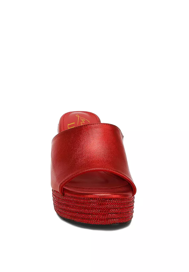 Wedge Heel Peep Toe Sandals in Red