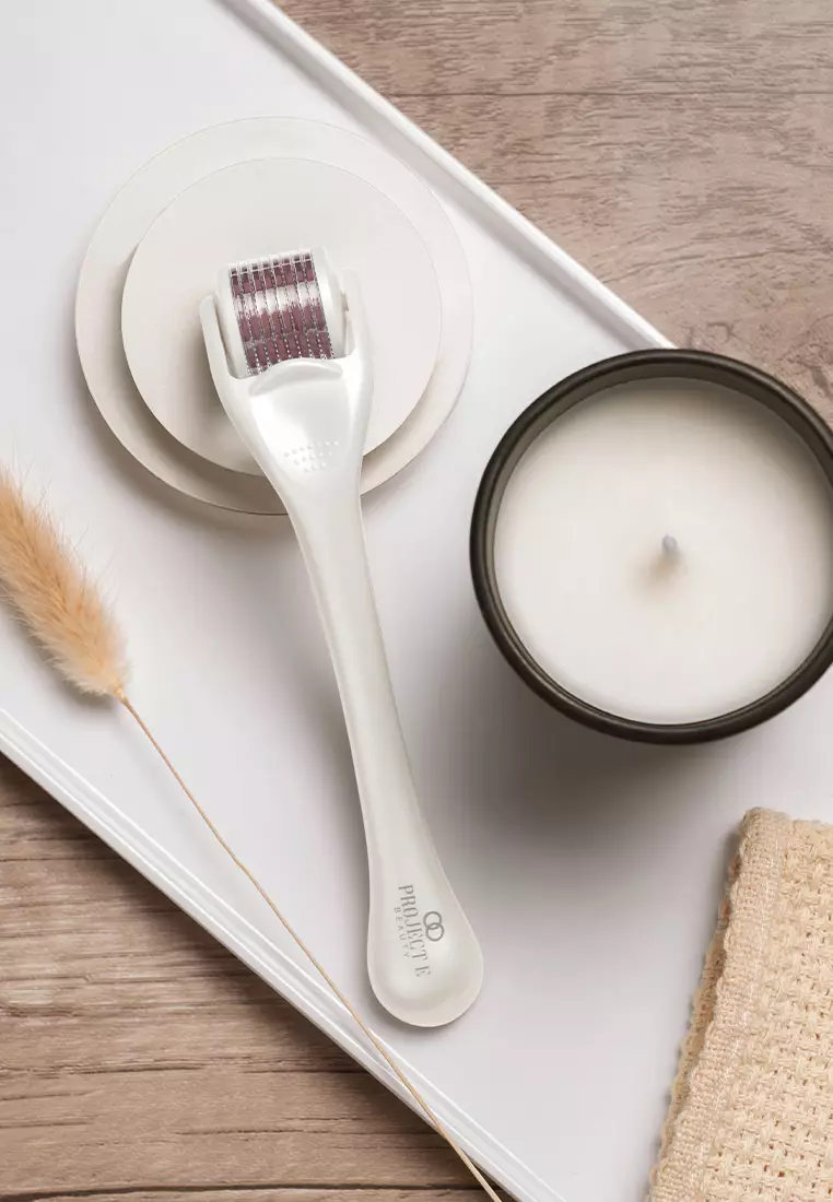 The Derma Roller | 540 Titanium Microneedle Facial Tool