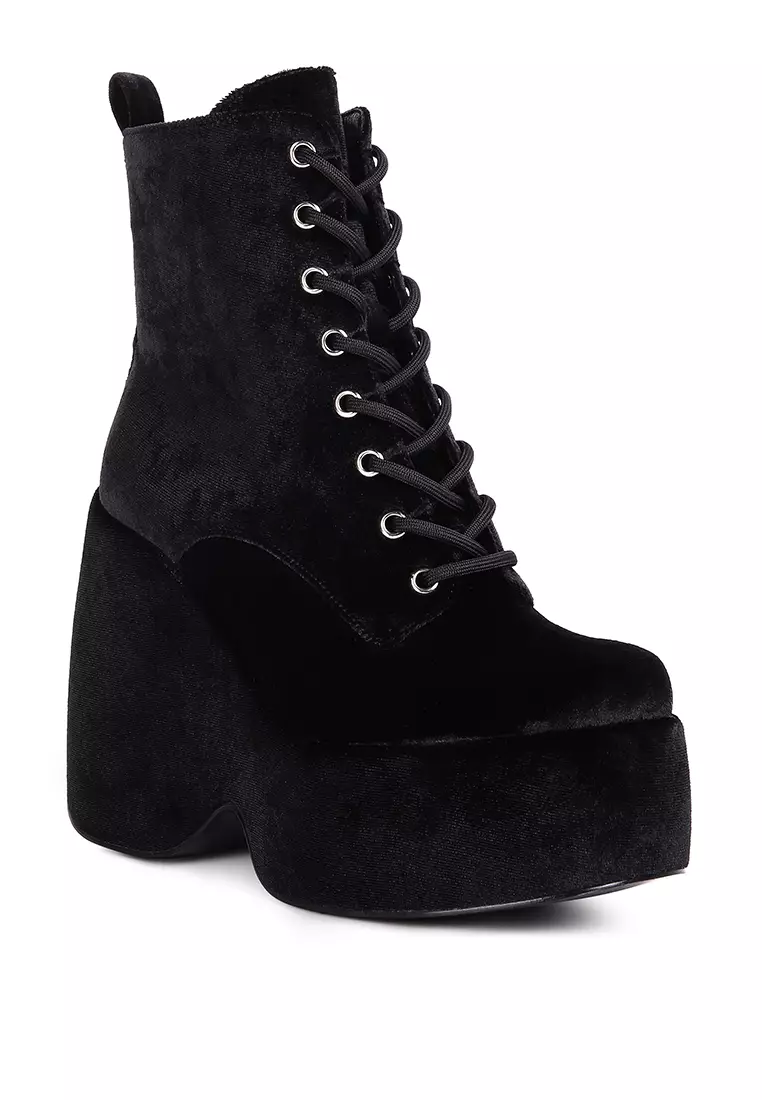 Black velvet 2025 ankle booties