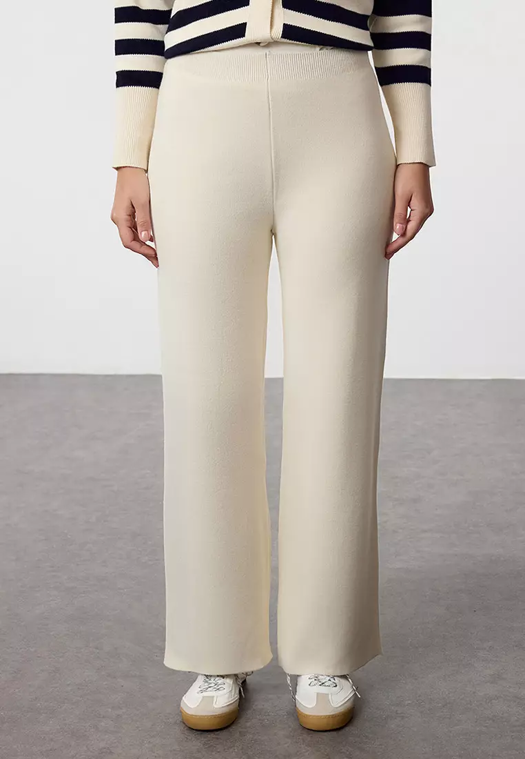 Stone Button Detailed Jacquard Striped Cardigan Trousers Knitwear Bottom-Top Set TCTAW24US00054