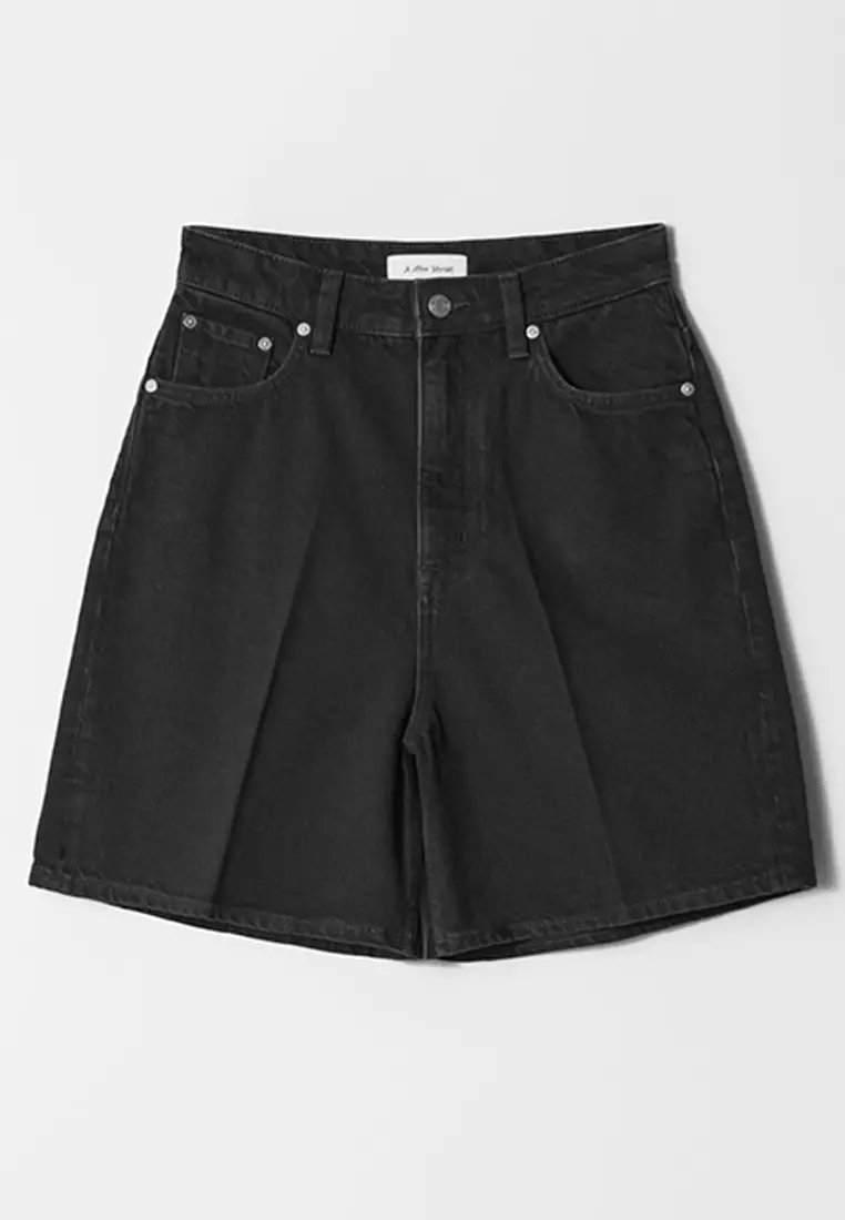 Wide-Leg Denim Shorts