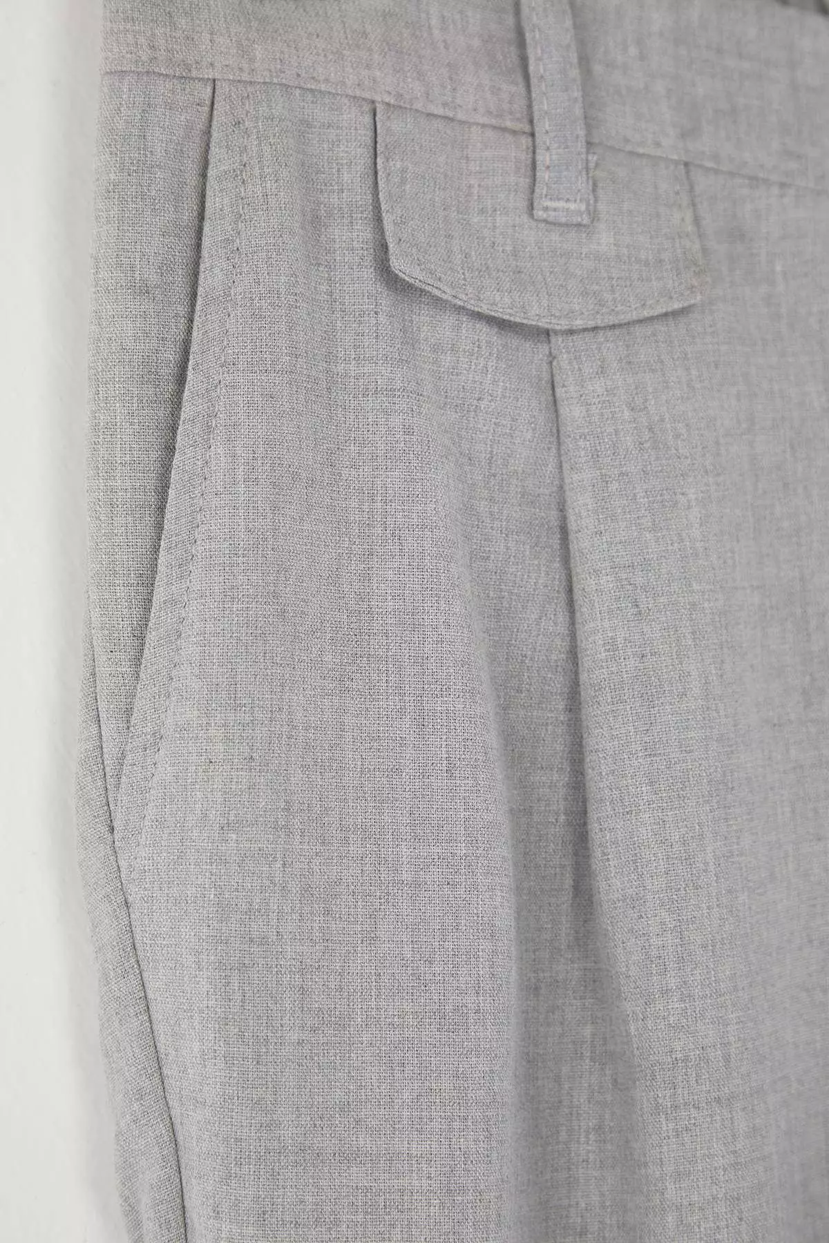 Light Gray Italian Cut Pleated Classic Double Leg Fabric Trousers Tmnss24Pl00022
