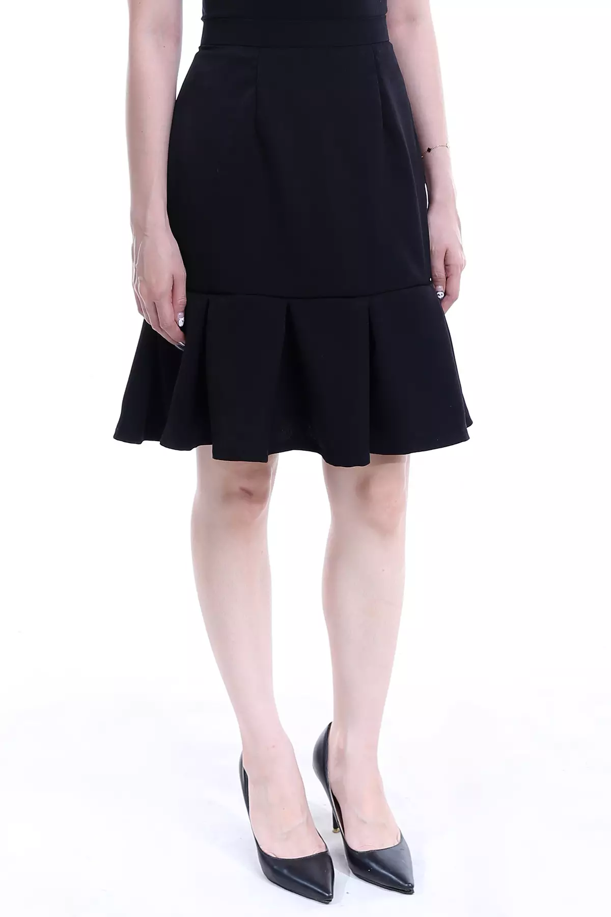 Priyayi Ayu Black Skirt