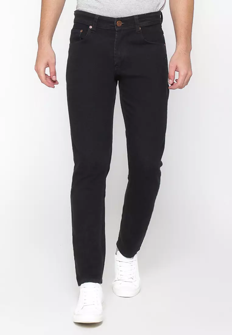 Jeans Slim Fit Ever Green Hitam 133206