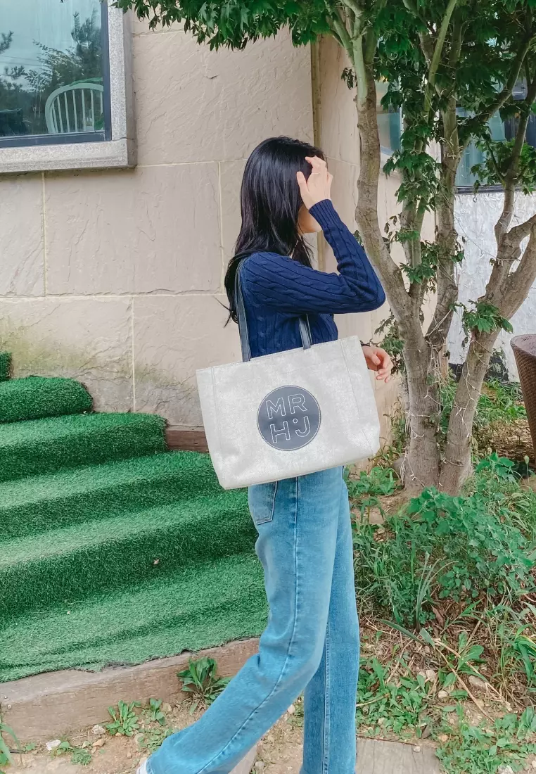 BONO LE BLANC V Canvas Vegan Leather Shoulder Bag Black V