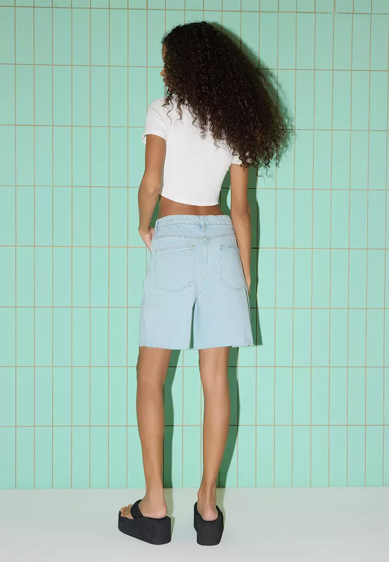 Blue Cut-Out High Waist Denim Bermuda TWOSS25SR00194