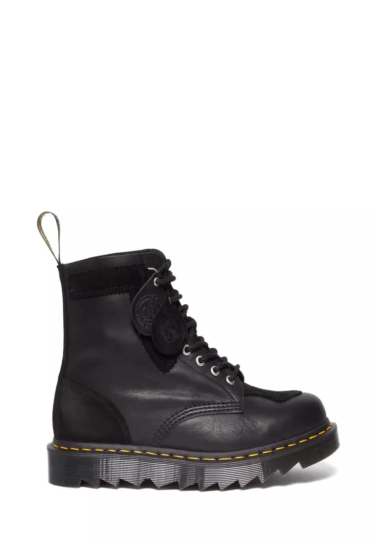 Discount on Dr. Martens  shoes - SKU: Made in England 1460 Black Pascal APLQ