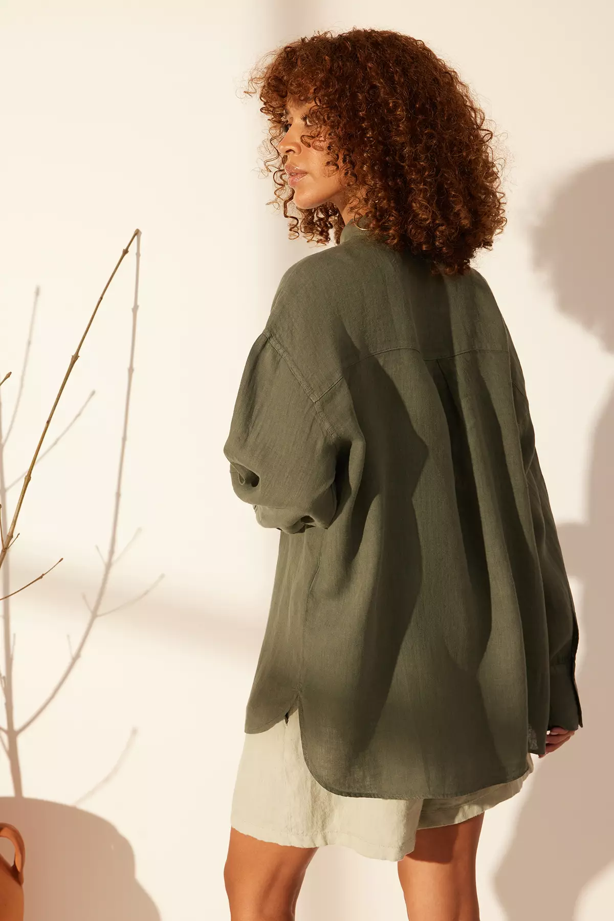 Green 1% Linen Pocket Detailed Oversized Shirt Twoss26Go39