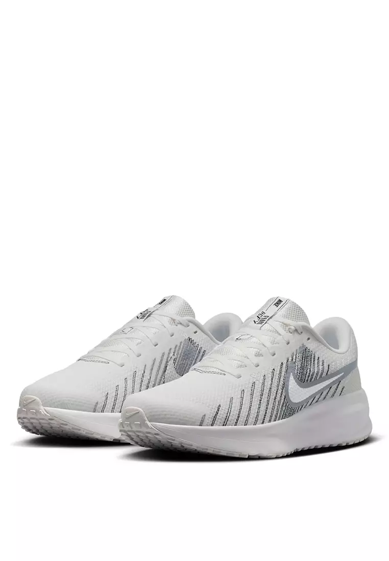 Run Defy Road Running Shoes