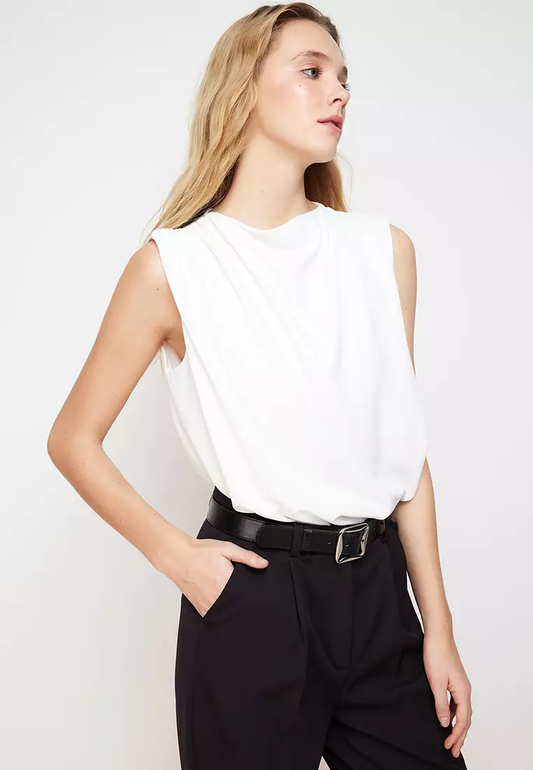 Basic Sleeveless Top
