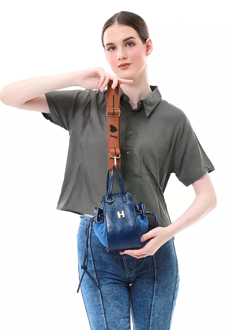 Eilaria Tas Selempang Serut Wanita Mini Sling Bag Uniqe Design Material Leather ORIGINAL - Blue