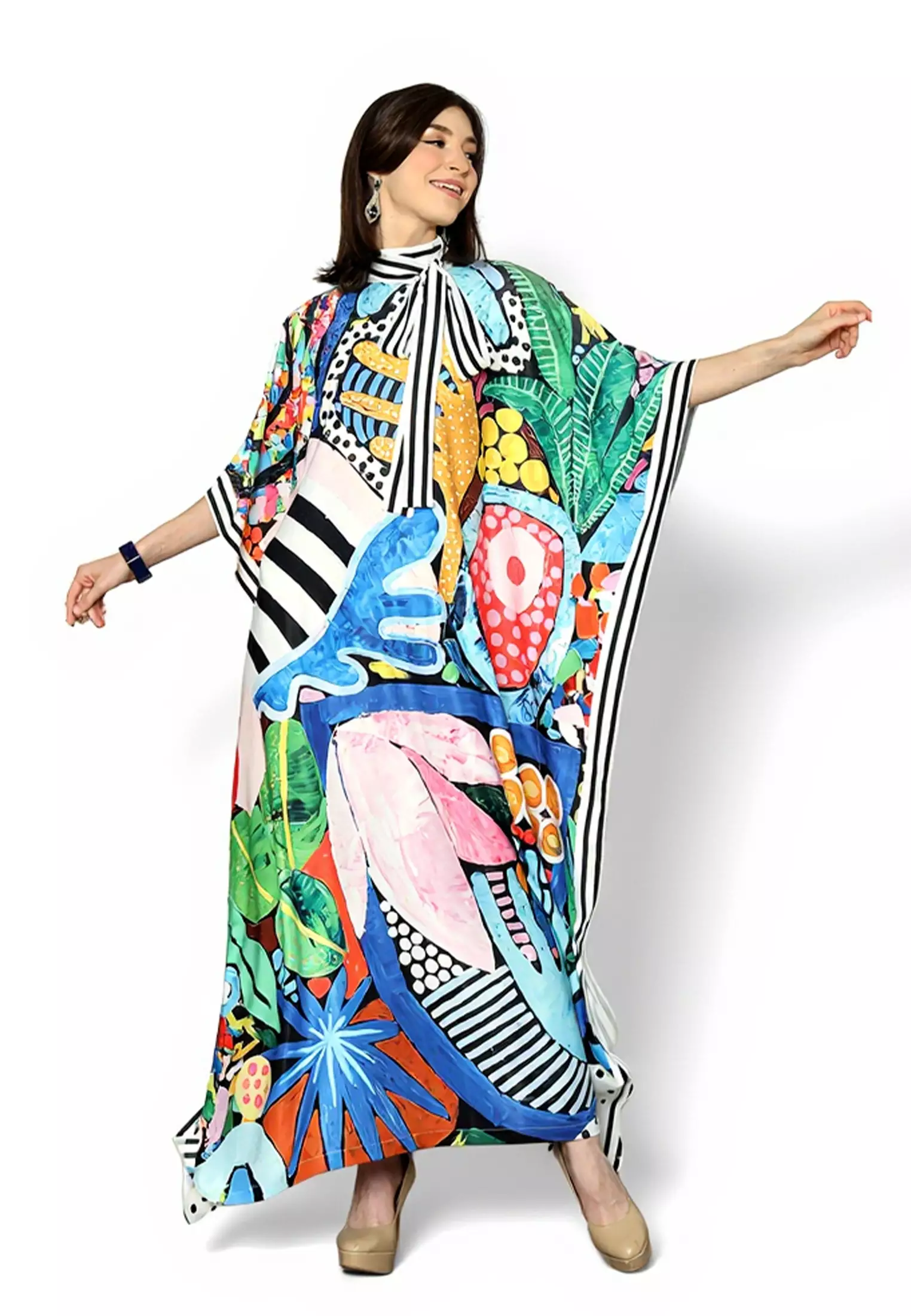 Kanzi Collection Short Sleeve Ribbon Collared Abstact Kaftan