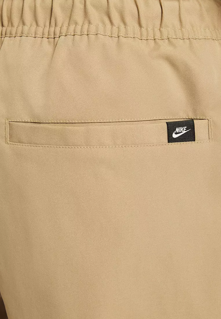 Club Woven Tapered Pants