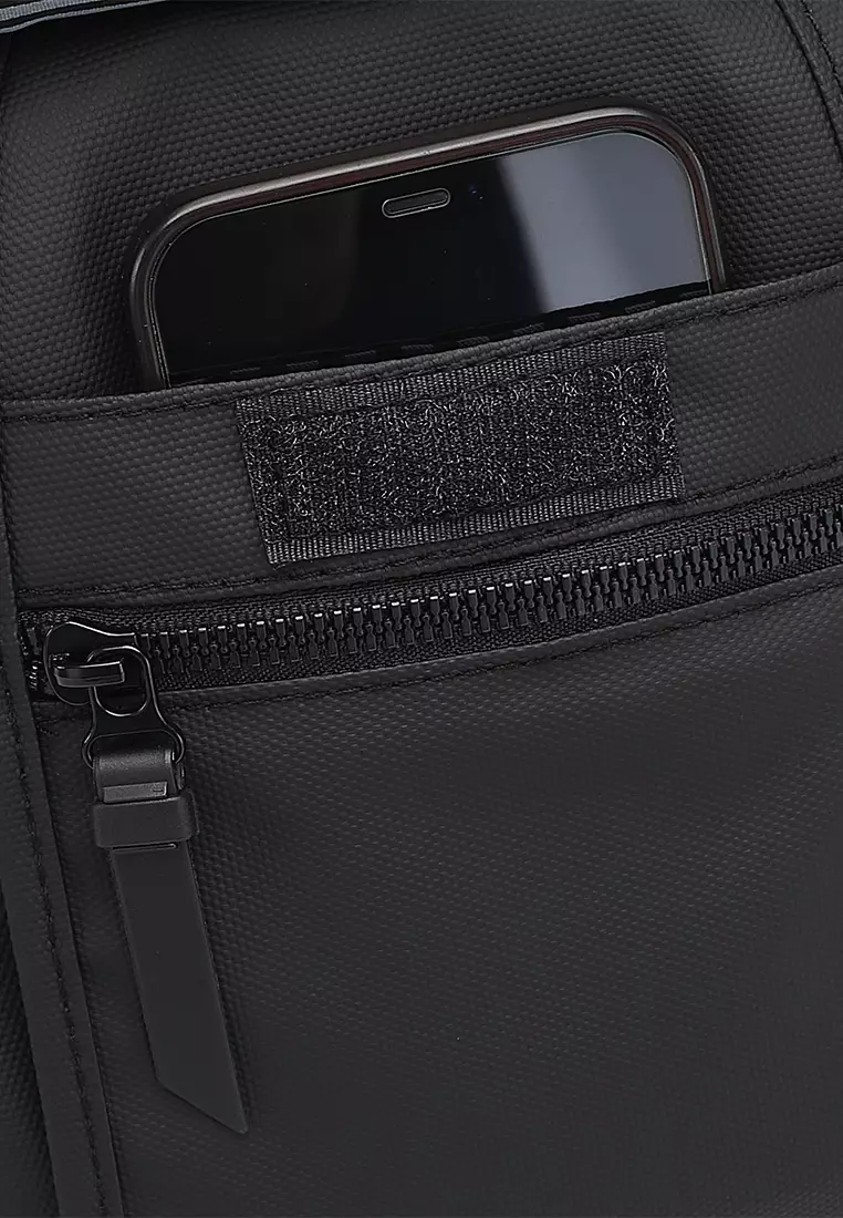 Men's Sling Bag / Crossbody Bag (Tas Selempang Pria) - Hitam