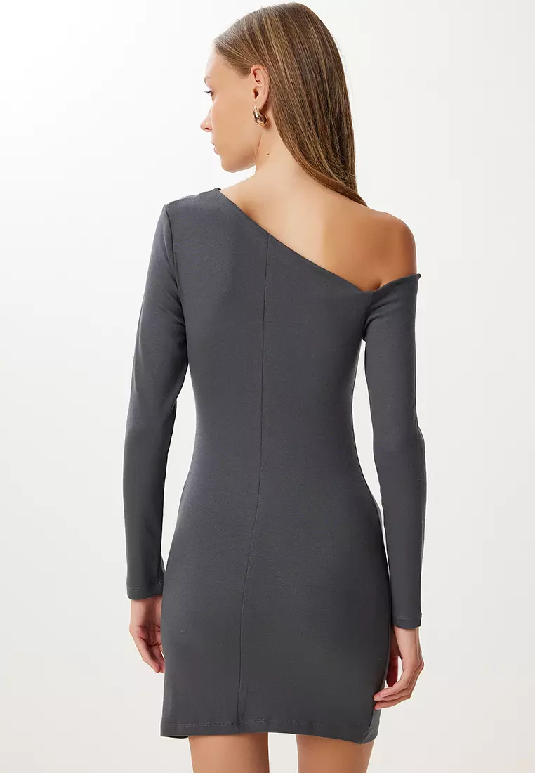 Women's Smoked Boat Neck Gathered Mini Knitted Dress Ub00442