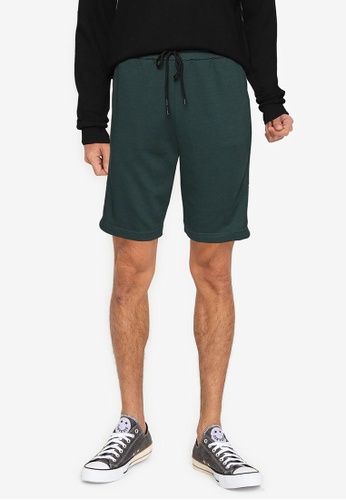 UniqTee green Comfort Fit Sweat Shorts with Drawstring 4D5DBAAAFBD1E9GS_1
