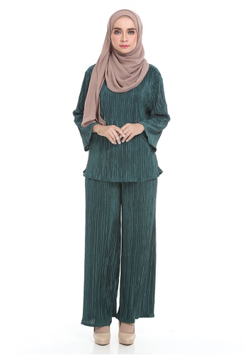 Aldrin Pleated Set from ARCO in Green