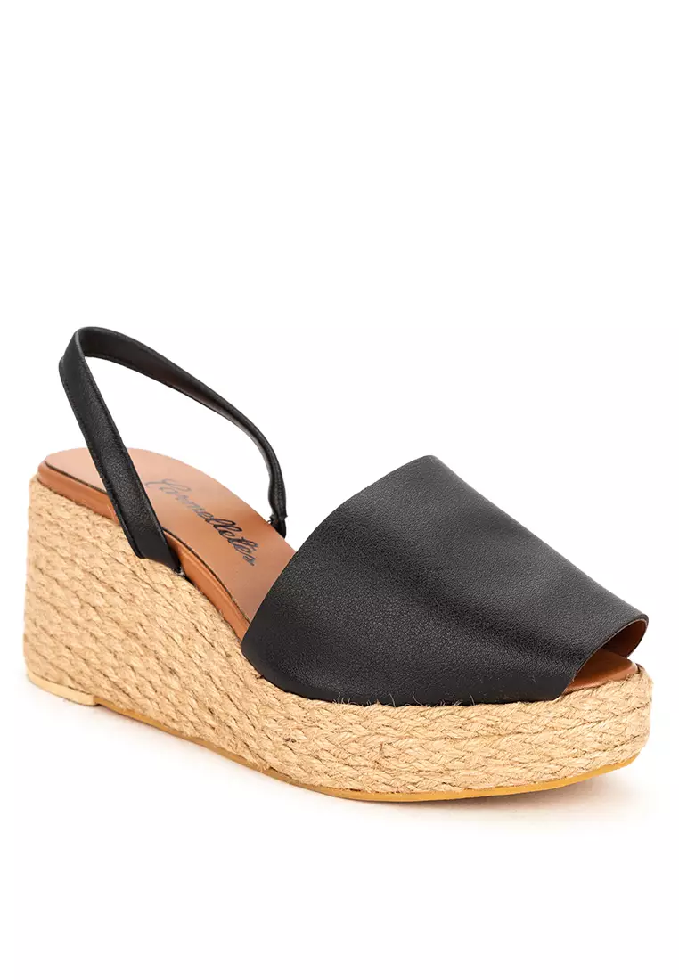 Discount on CARMELLETES  shoes - SKU: Sling Back Wedge Sandals