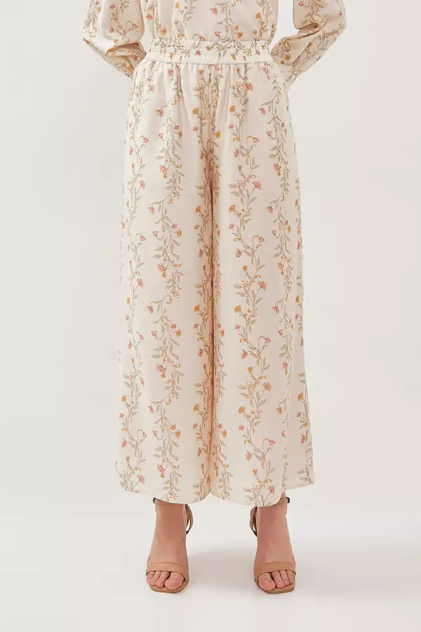 MINIMAL - Matilda - Celana Rileks Motif Bunga - Beige Warna Beige