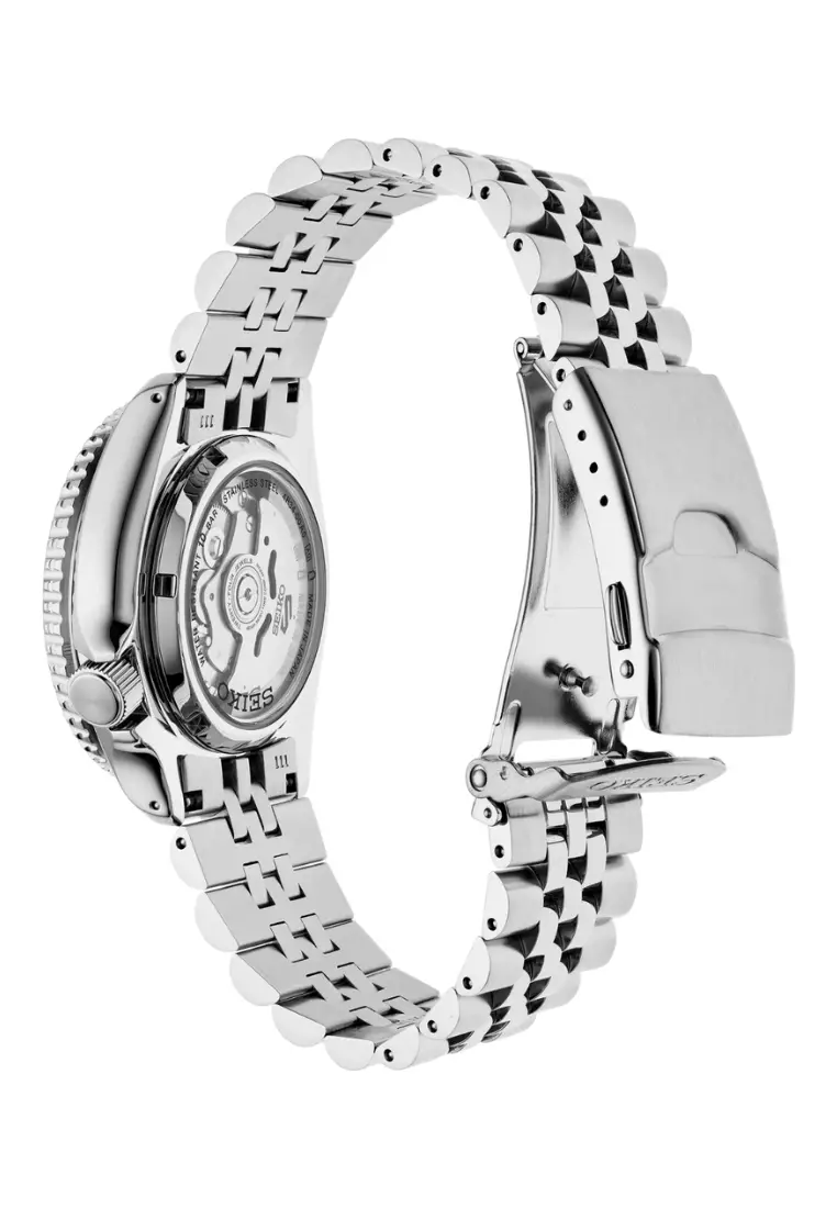 Erkaklar ogziga siyayotgan ayollar videosi.