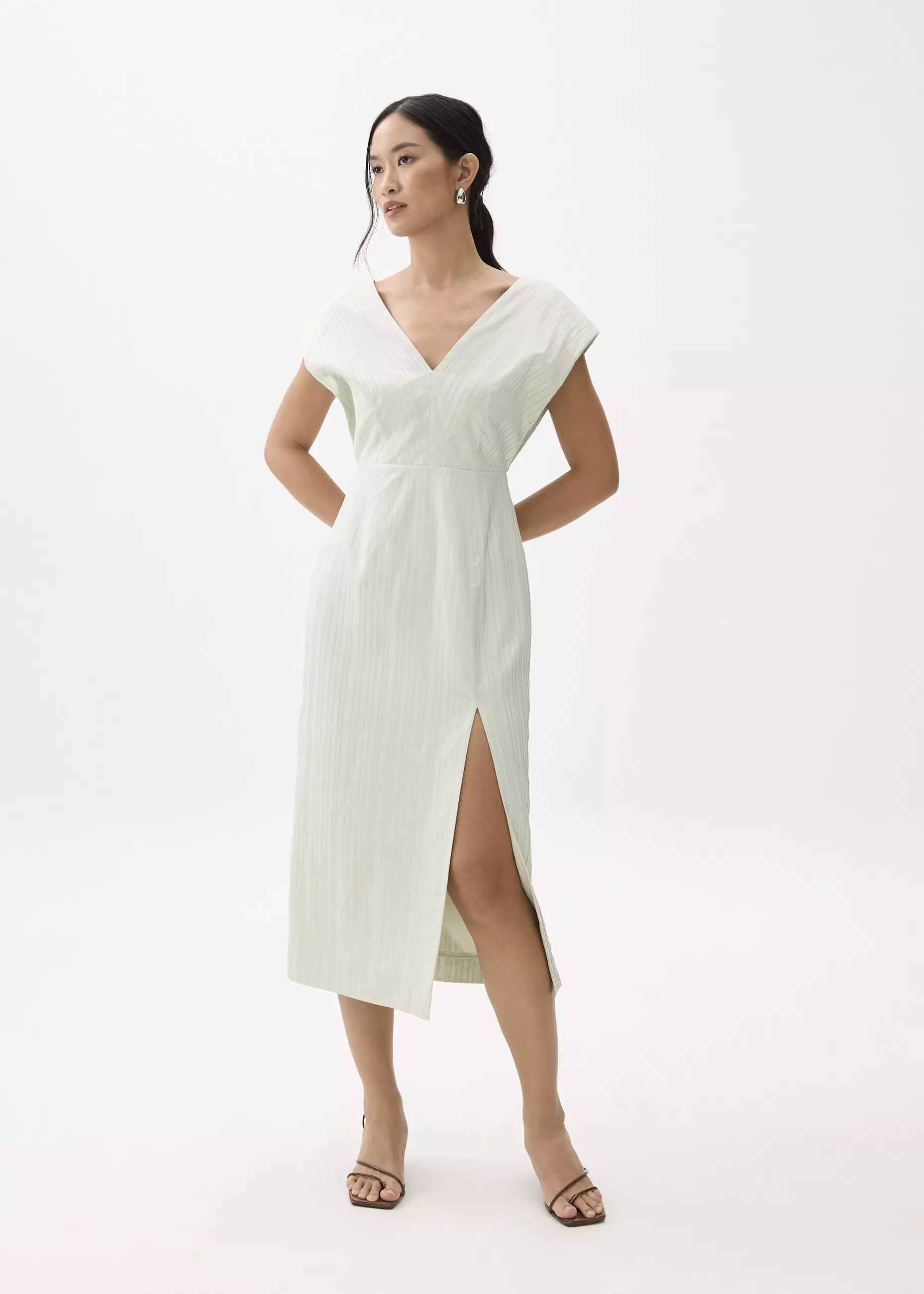 Dress Wanita - Striped V-neck Column Midaxi Dress