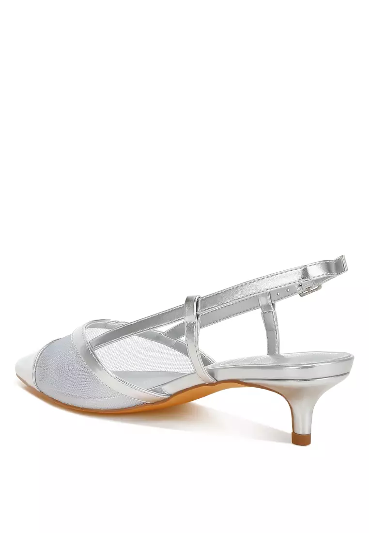 Sandal Slingback Jaring dalam Warna Perak