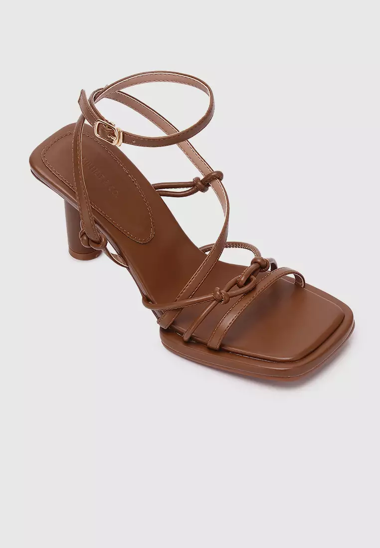The bay heels online