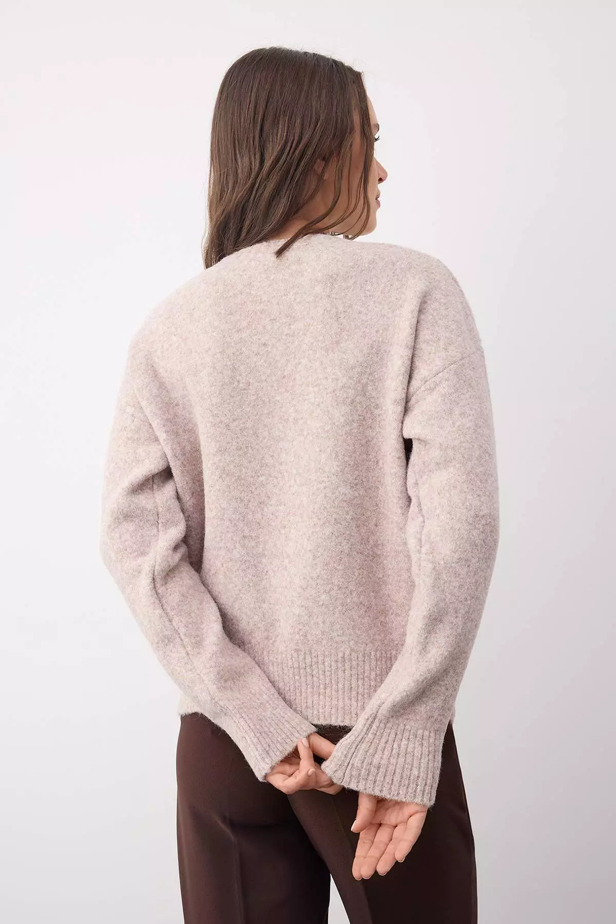 Wardrobe Essentials Mink Wool Blend Fuzzy Premium Yarn Loose Knit Sweater | Twoaw26Kz00125