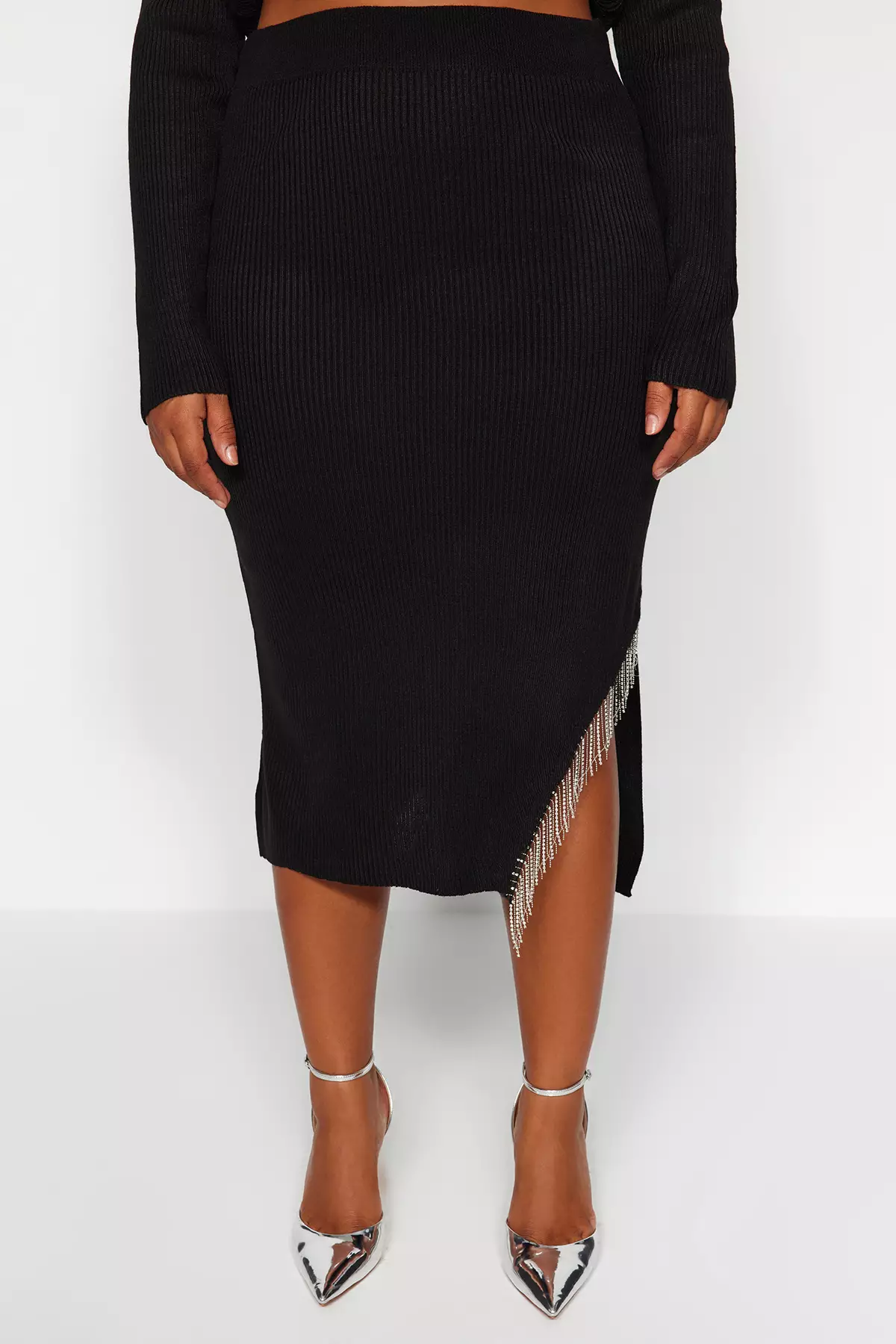 Plus Size Knit Sweater & Midi Skirt Set