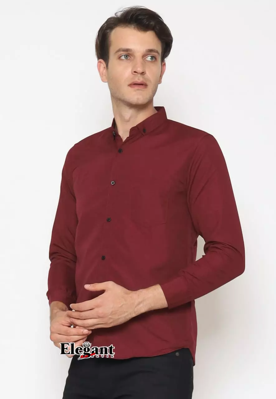 Kemeja Polos Maron Premium Slimfit Elegant