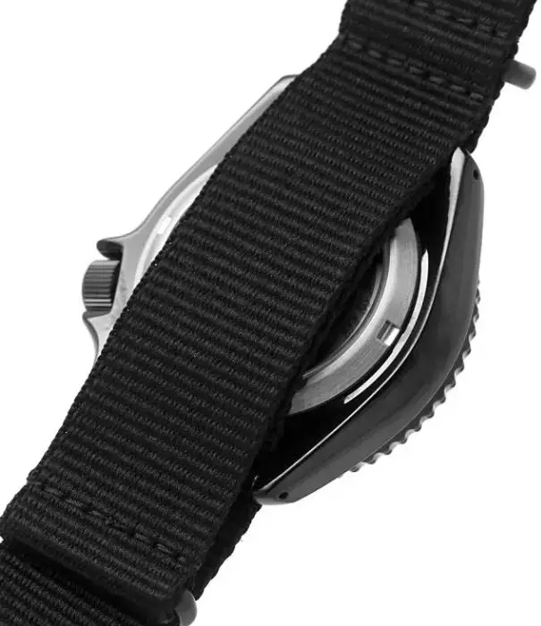 Jam Tangan Pria Seiko 5 Sports SRPJ37K1 Strap Nylon Black SKX Street Style Yuto Horigome Automatic Green Camouflage Color