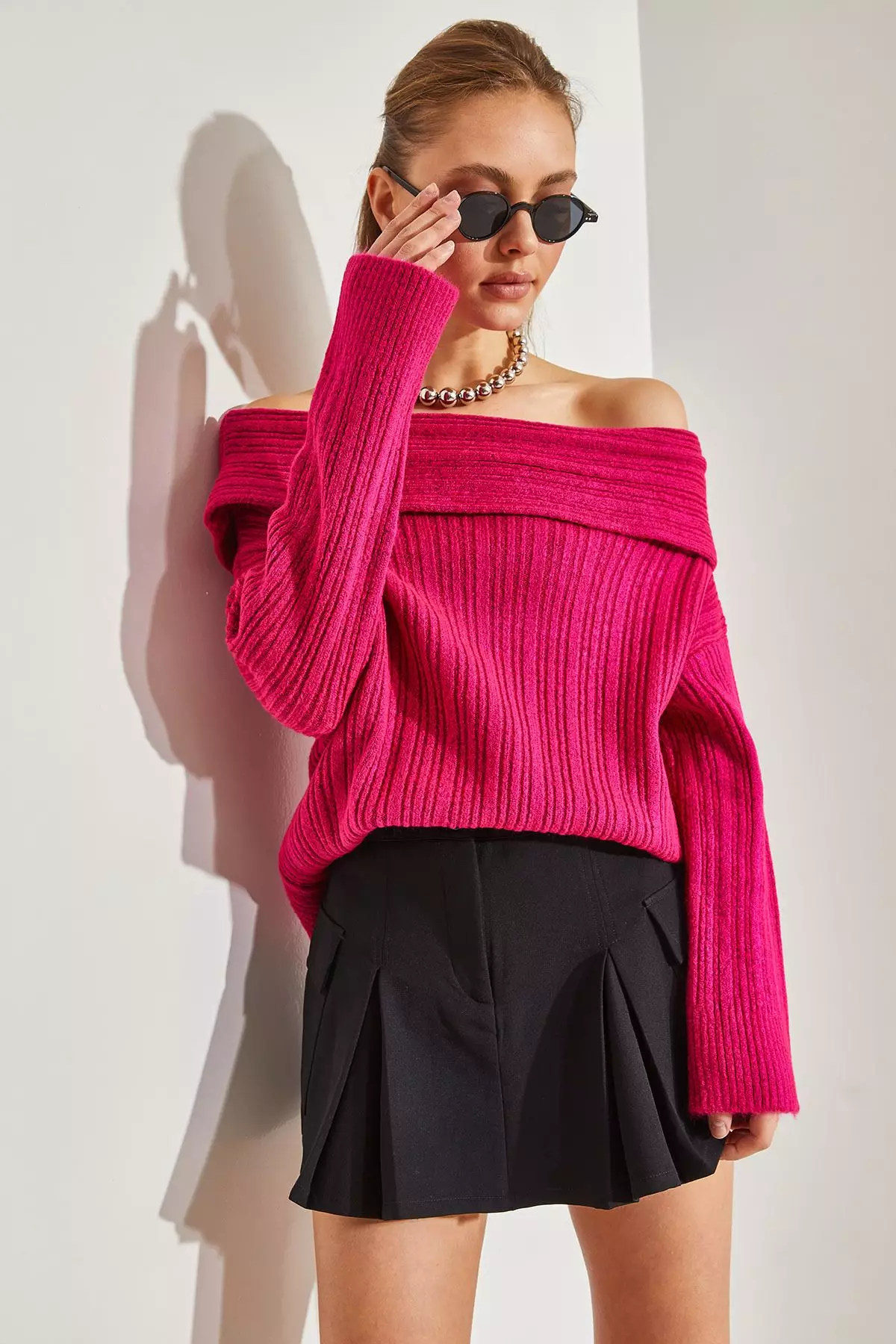 Women's Ruffle Collar Sweater