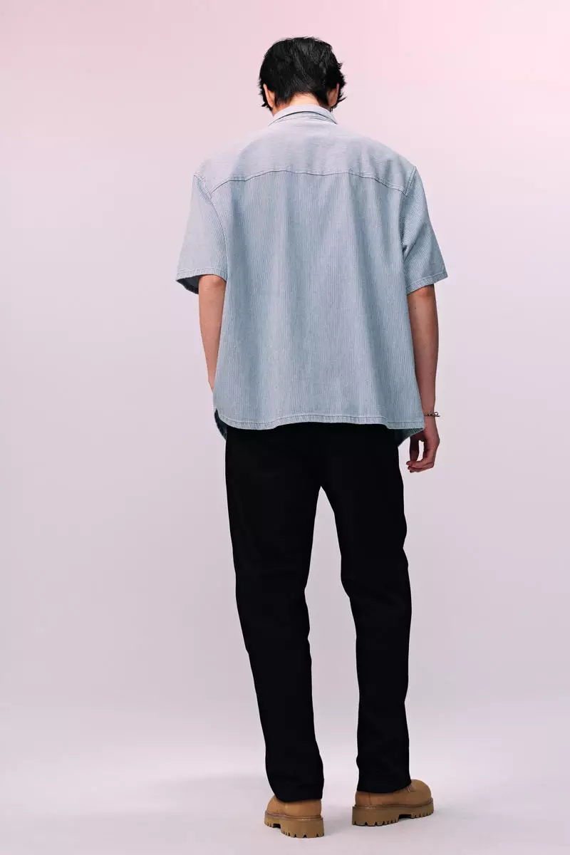 Loose Fit Short-sleeved shirt