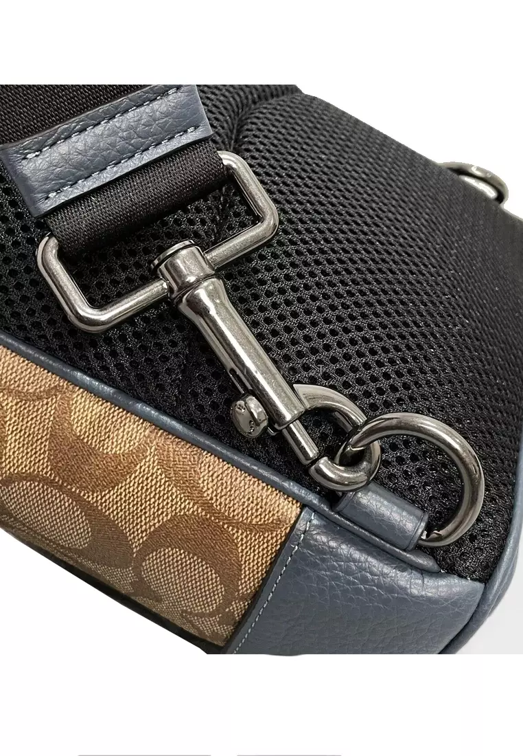 Mens West Pack In Colorblock Signature Canvas - Brown/Multi