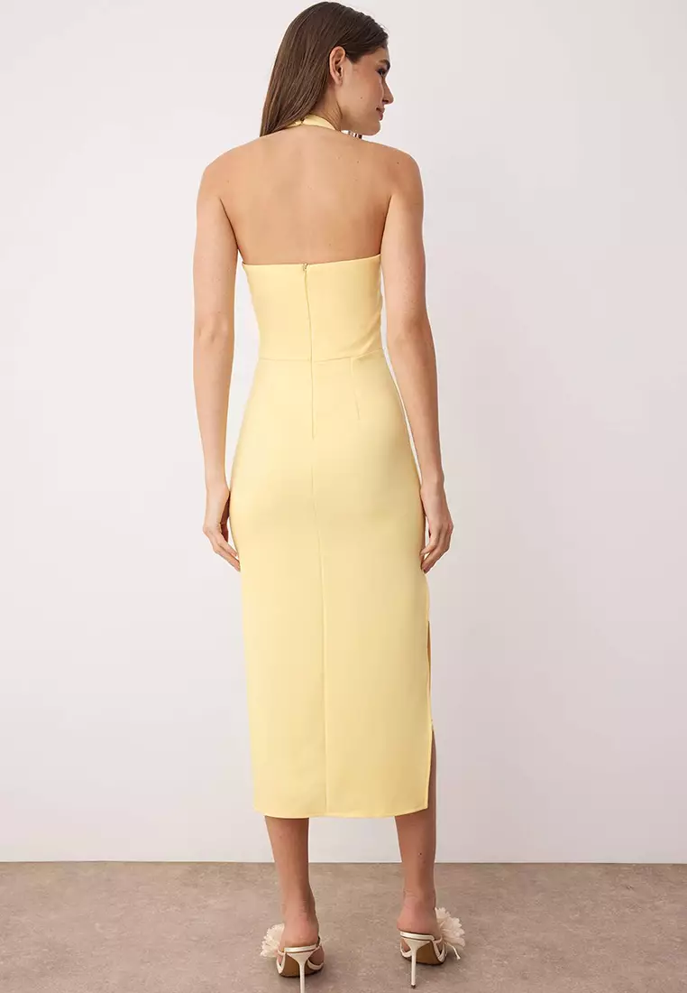 Light Yellow Body-Styling Slit Detailed Midi Woven Dress