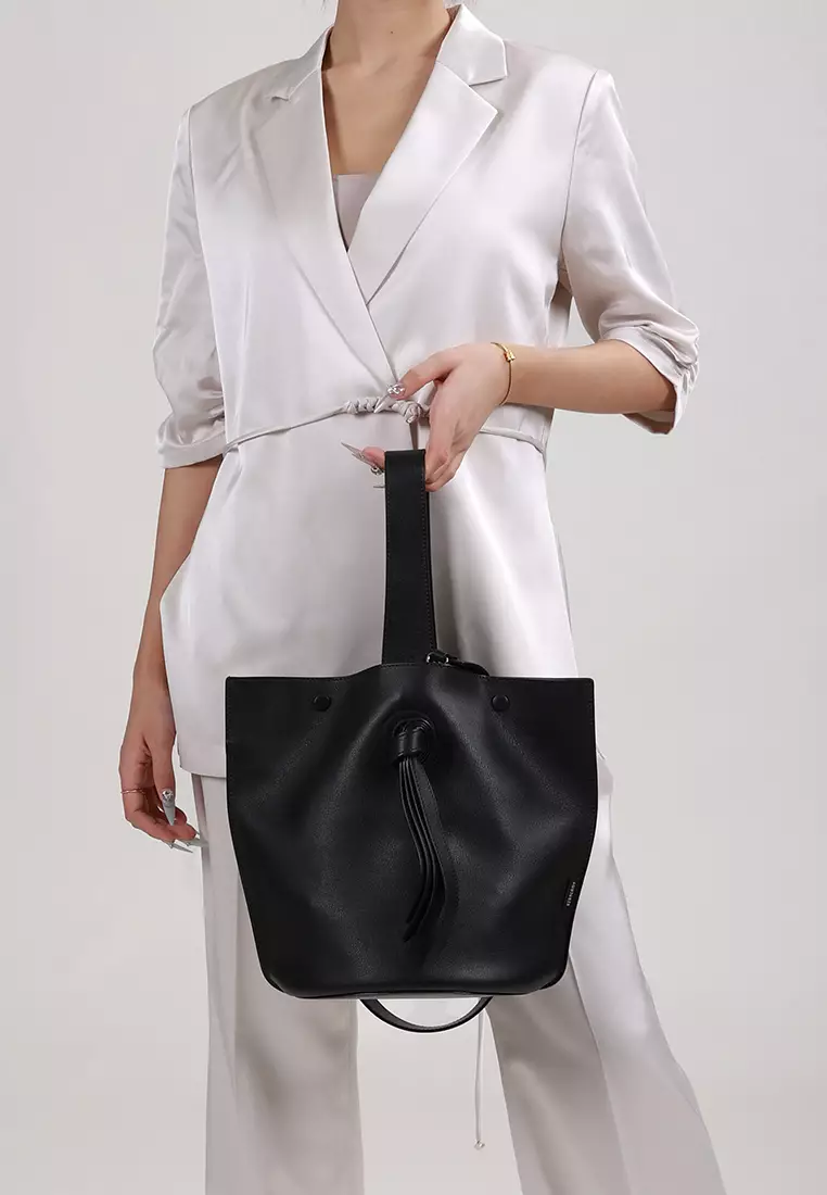 ORUKAMI ORUKAMI Knots Bucket Bag - Black