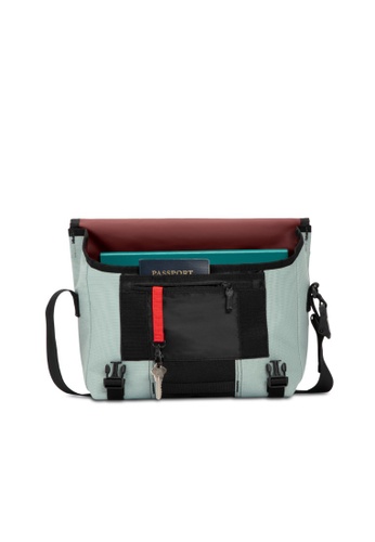 Buy Timbuk2 Timbuk2 Classic Messenger Xs 21 Online Zalora Singapore