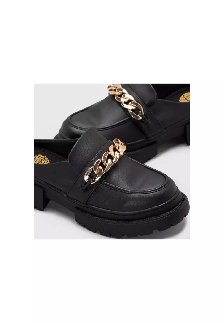 Alesha Mules Black