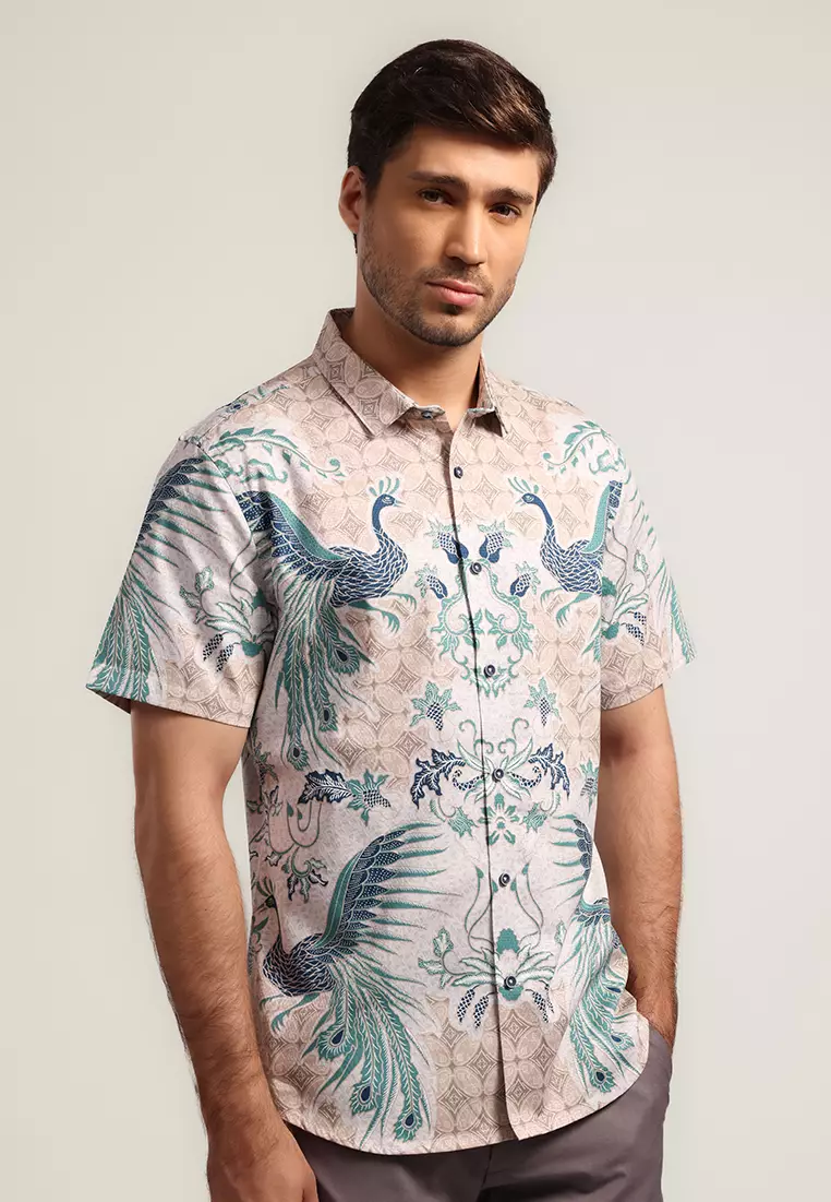 MOC - Kemeja Batik Pria Lengan Pendek Dasarata - Beige Warna Beige