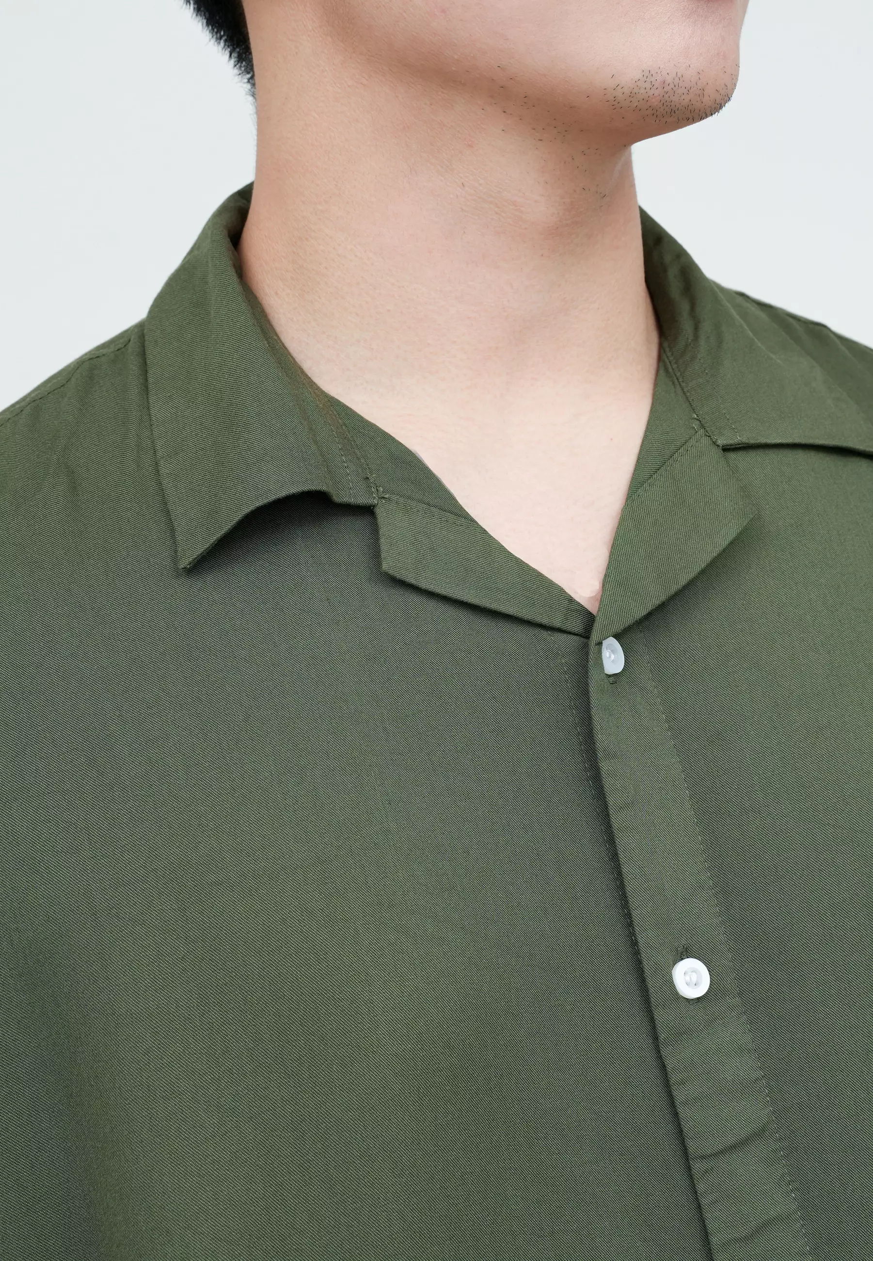 Houseofcuff Kemeja Bowling Lengan Pendek Rayon Shirt Hijau