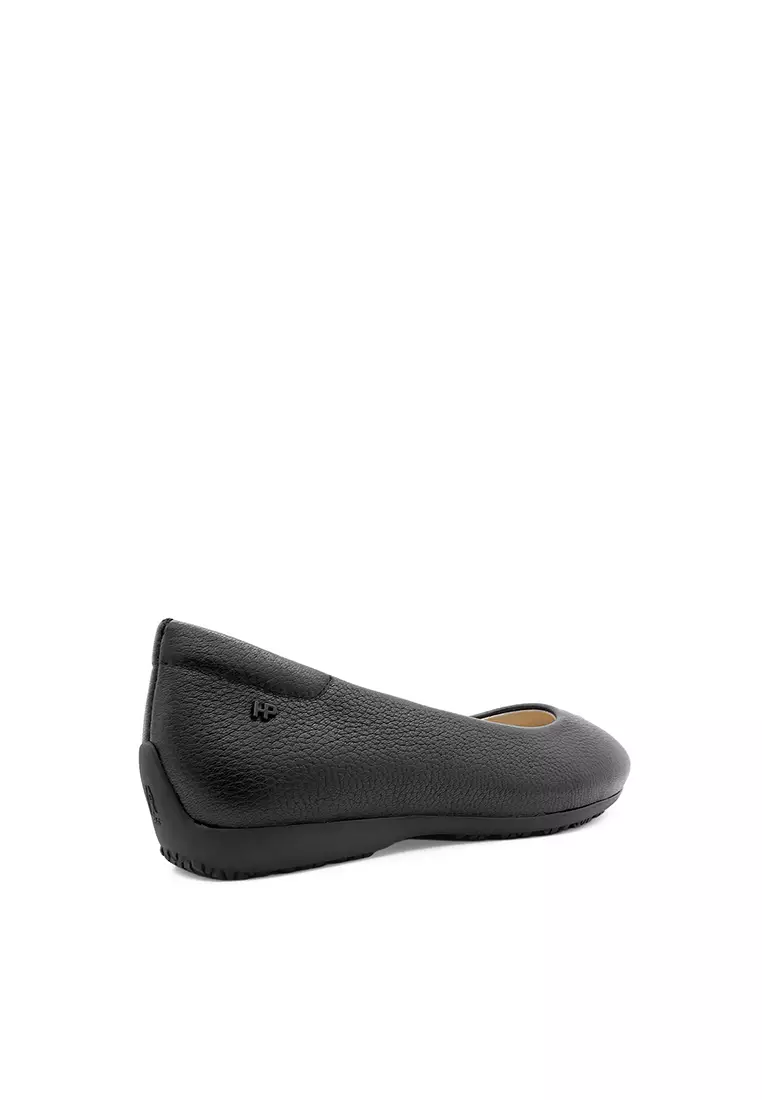 Nicollete Plain Toe Women's Casual Shoes