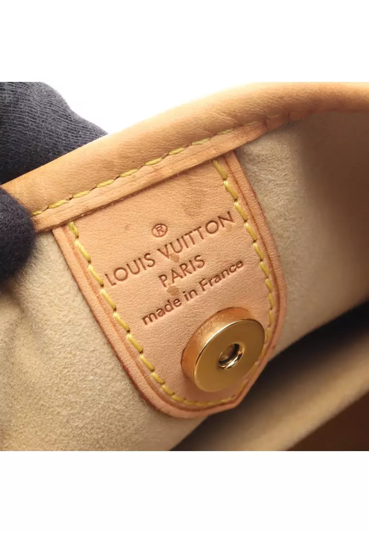 Pre-Loved Louis Vuitton Galliera PM monogram one shoulder bag PVC leather Brown