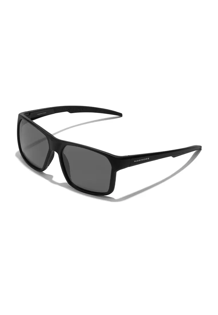Buy Hawkers HAWKERS POLARIZED Black Dark TRACK Sunglasses for Men and  Women, Unisex. UV400 Protection. Official Product designed in Spain 2024  Online