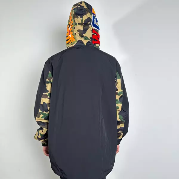 Jaket BAPE SHARK WGM CAMO YELLOW SHOULDER BLACK ZIP WIND JACKET 100% ORIGINAL